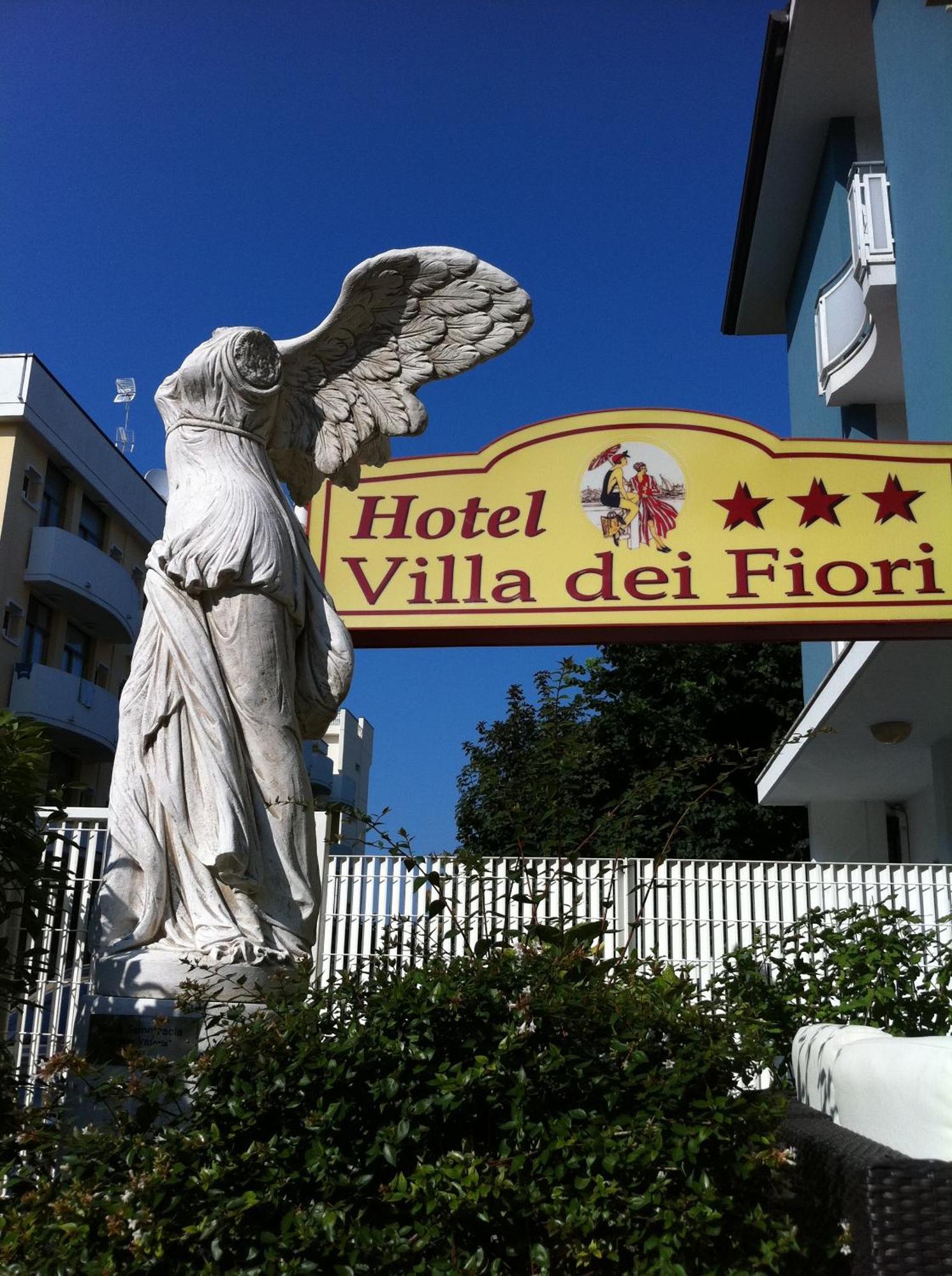 Hotel Villa Dei Fiori - Sul Mare Con Piscina Viserbella di Rimini Exterior photo