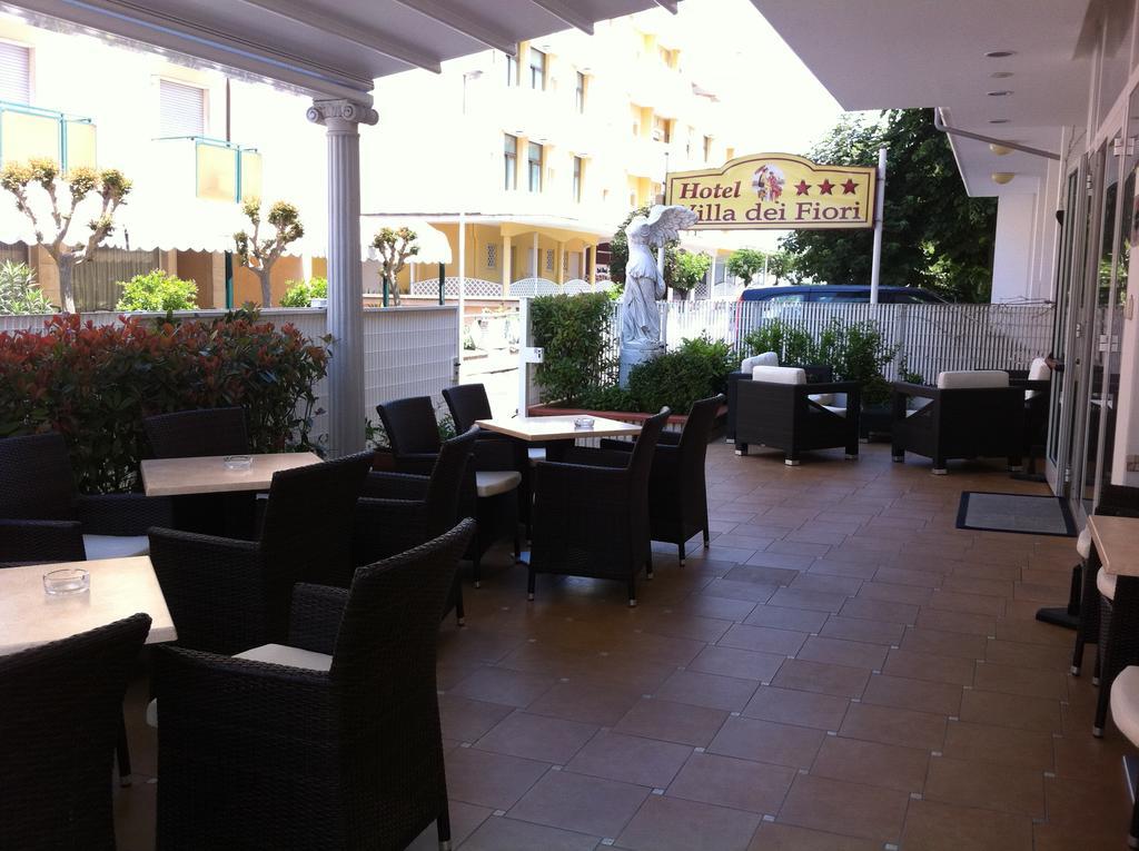 Hotel Villa Dei Fiori - Sul Mare Con Piscina Viserbella di Rimini Exterior photo
